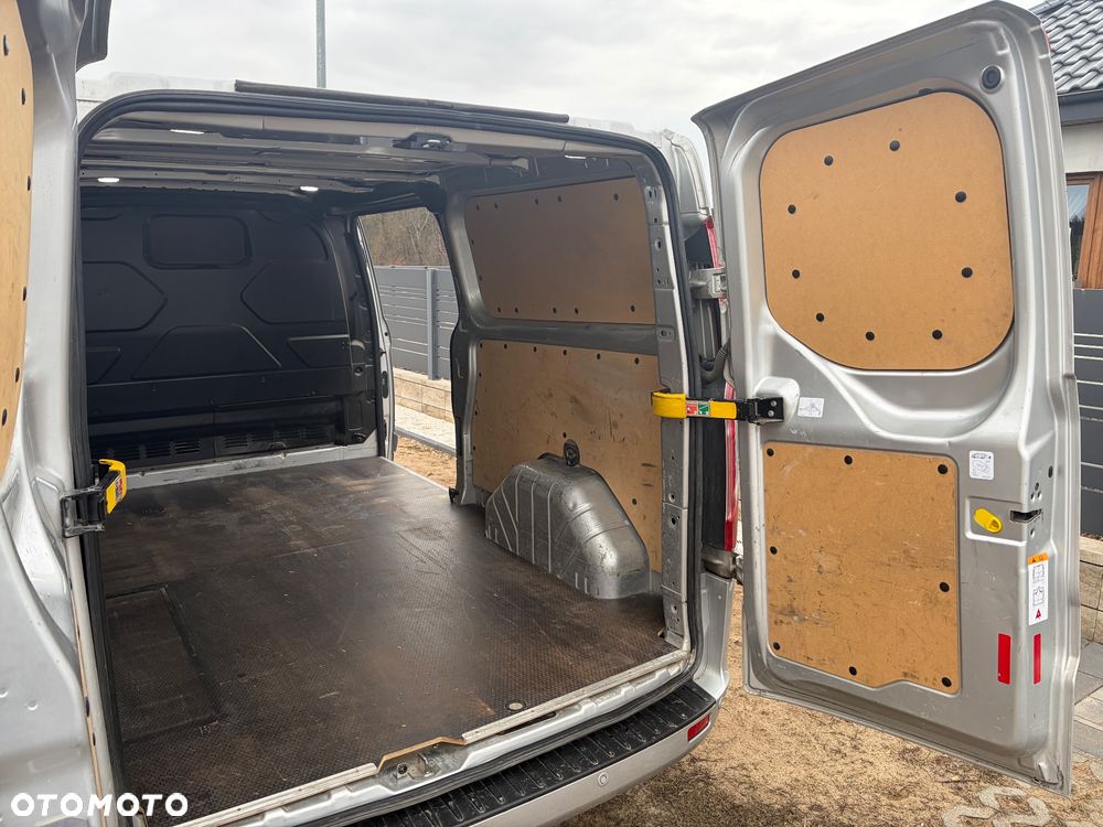 Ford Transit custom - 16