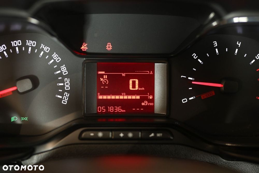 Toyota PROACE CITY - 33