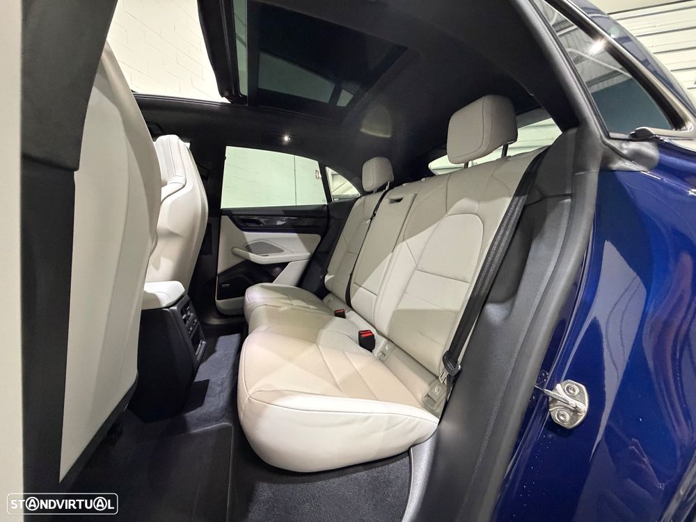 Porsche Macan Electric Turbo - 34