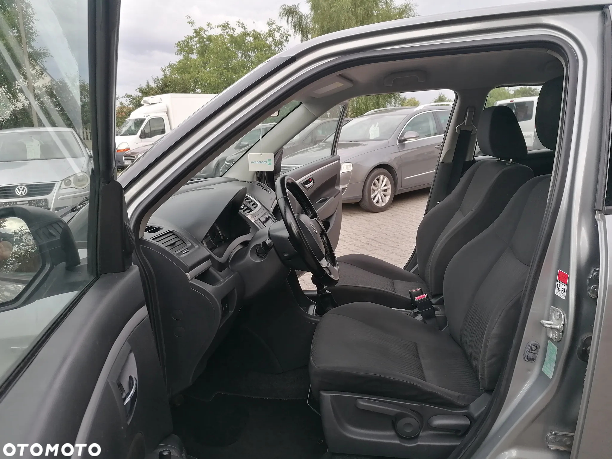 Suzuki Swift - 10