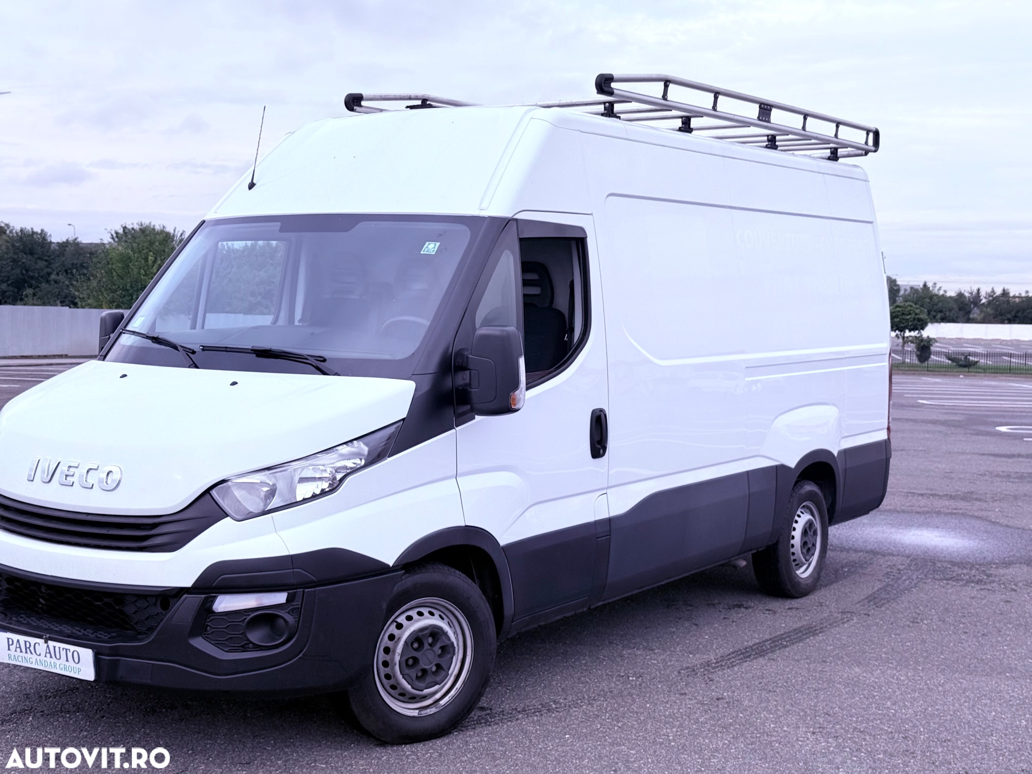 Iveco Massif - 2
