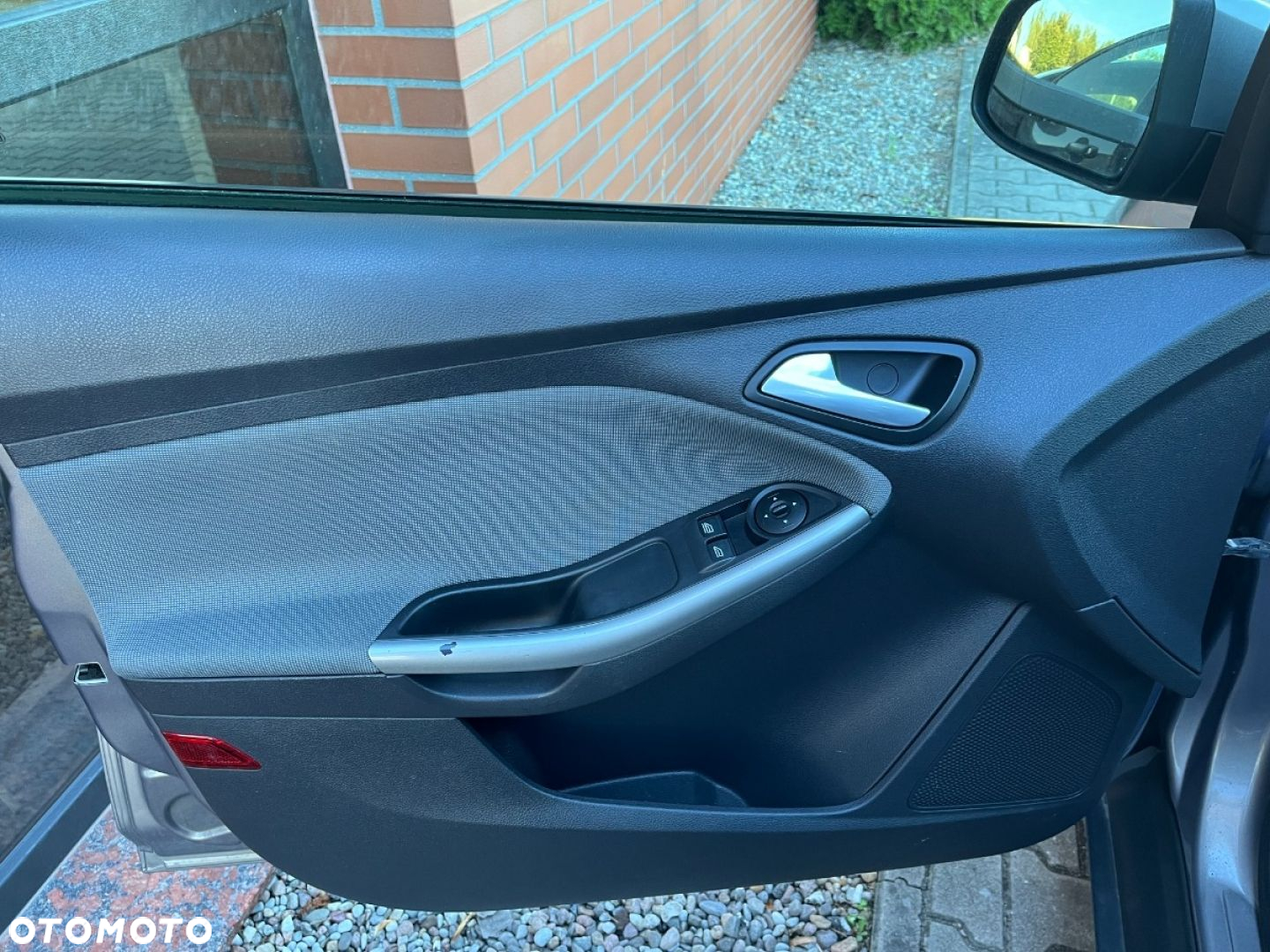 Ford Focus 1.6 Ambiente - 16