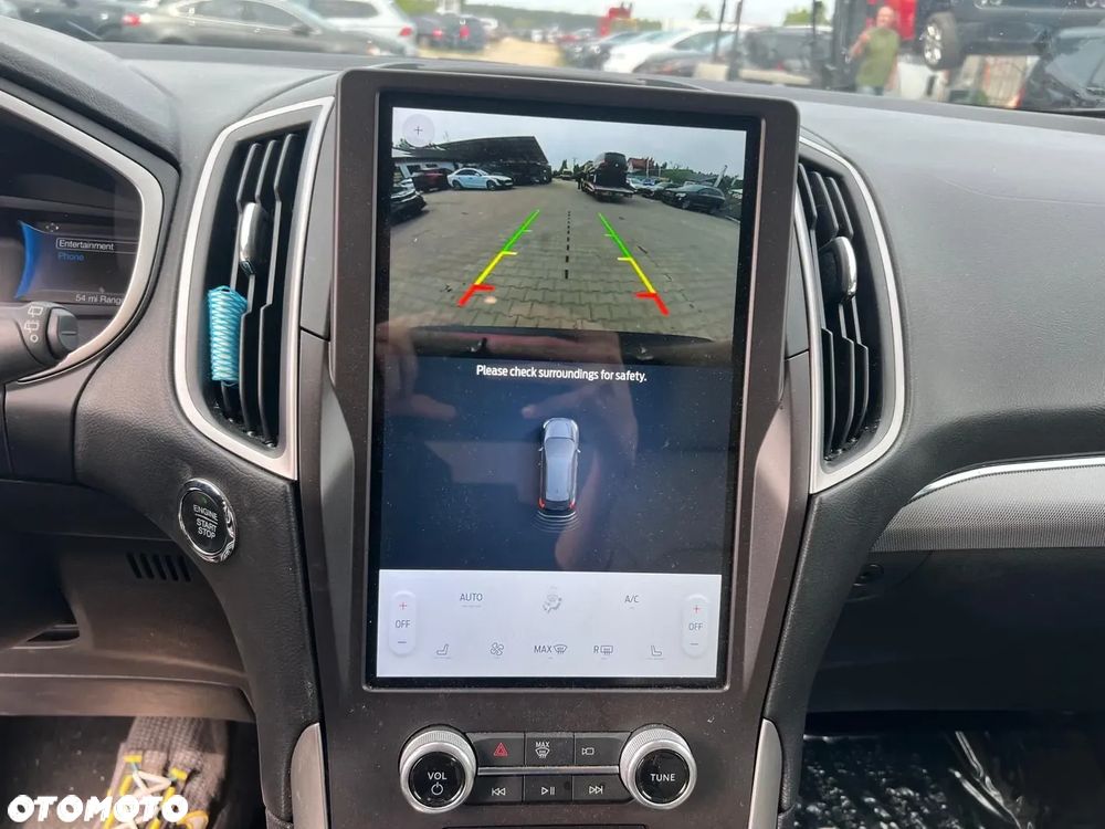 Ford Edge - 11