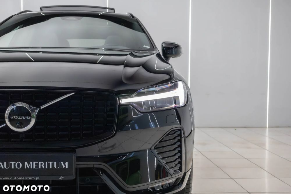 Volvo XC 60 B4 D AWD Plus Dark - 6
