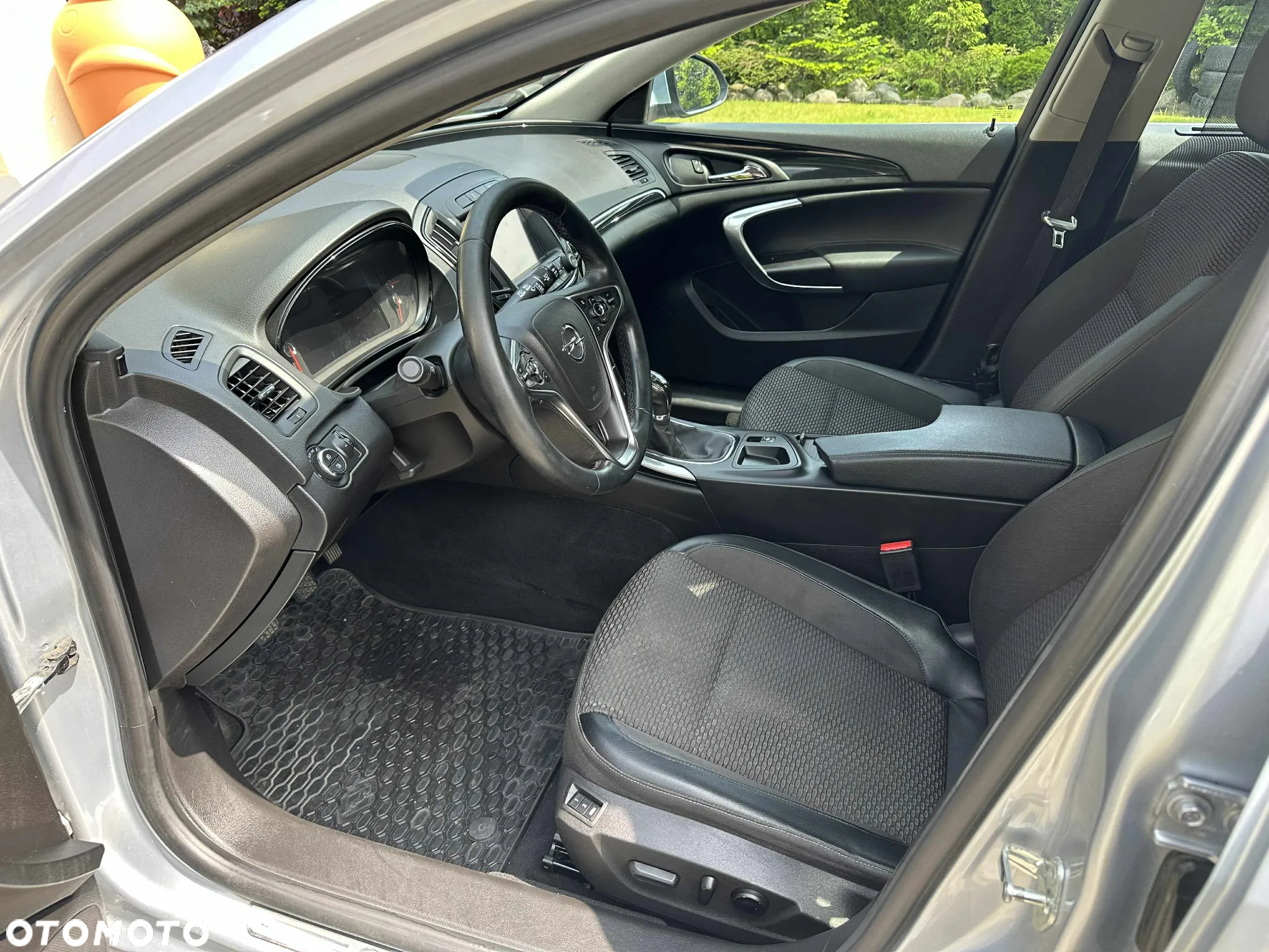 Opel Insignia 2.0 CDTI S&S - 11