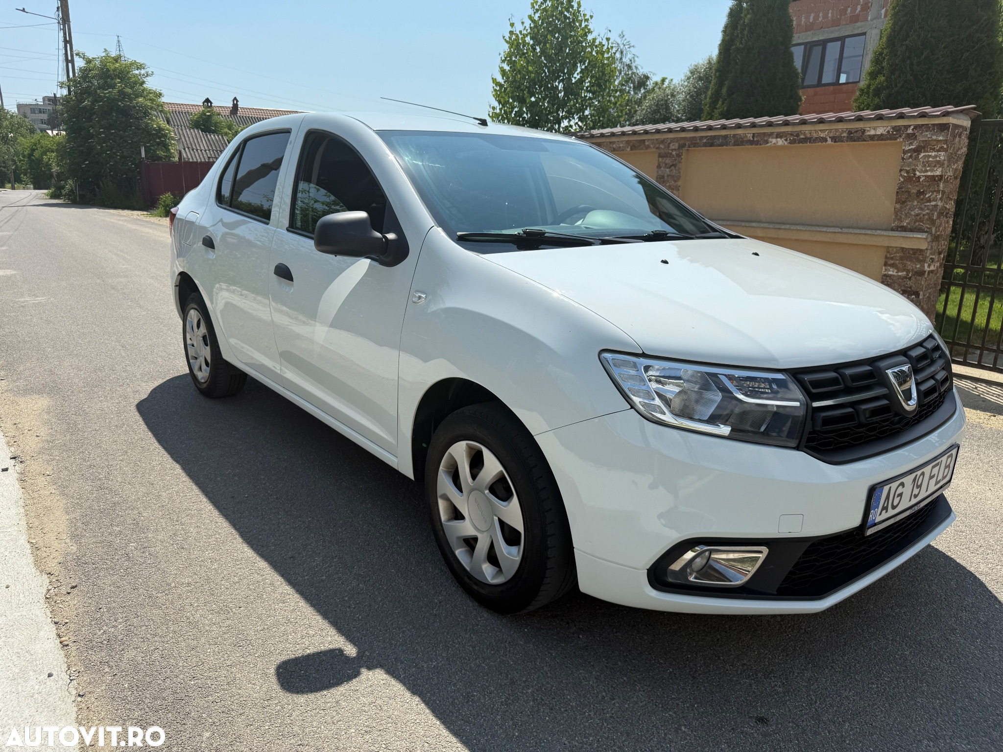 Dacia Logan 1.0 SCe Laureate - 2