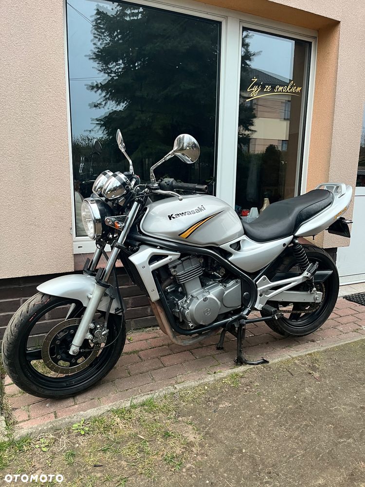 Kawasaki ER - 2