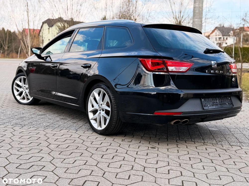 Seat Leon 1.4 TSI FR Black S&S - 31