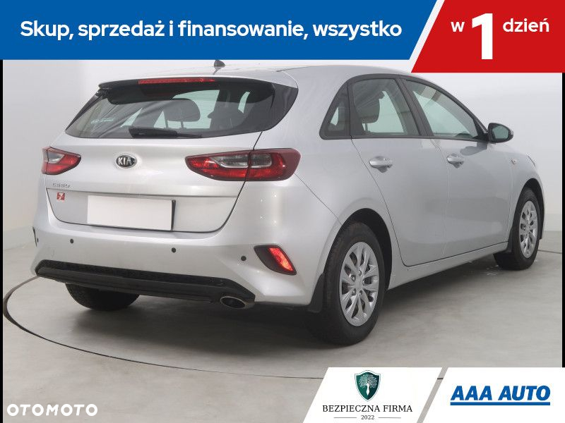 Kia Ceed - 6