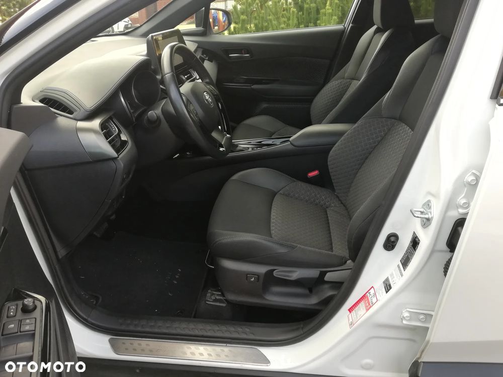 Toyota C-HR 2.0 Hybrid Lounge - 17