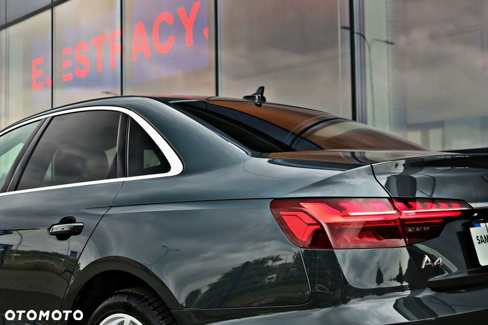 Audi A4 Limousine - 13