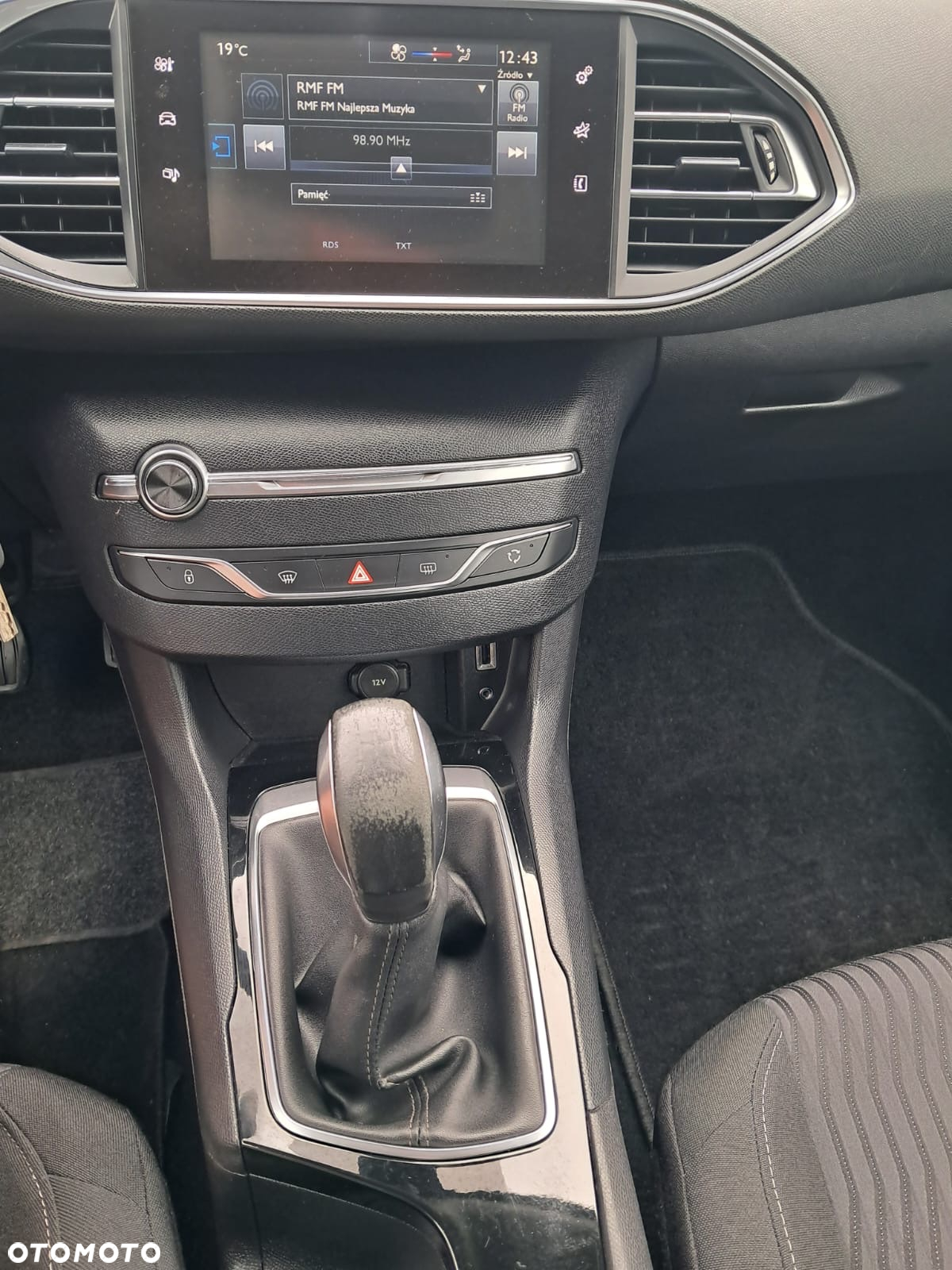 Peugeot 308 1.6 HDi Active - 6
