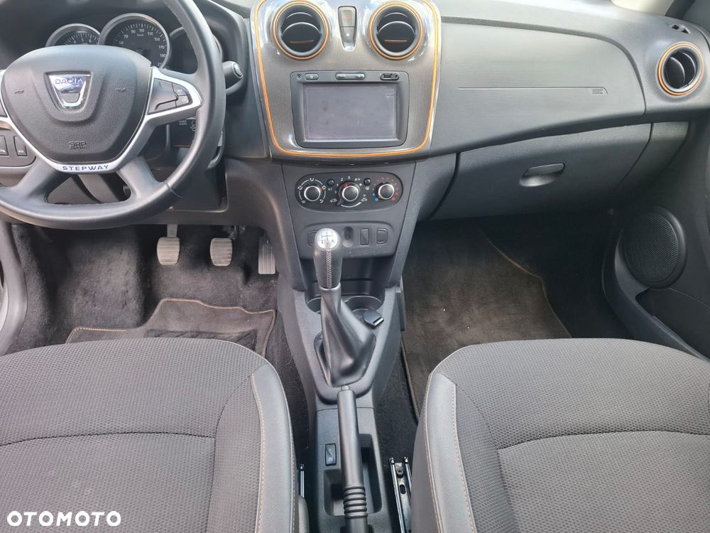 Dacia Sandero Stepway - 19