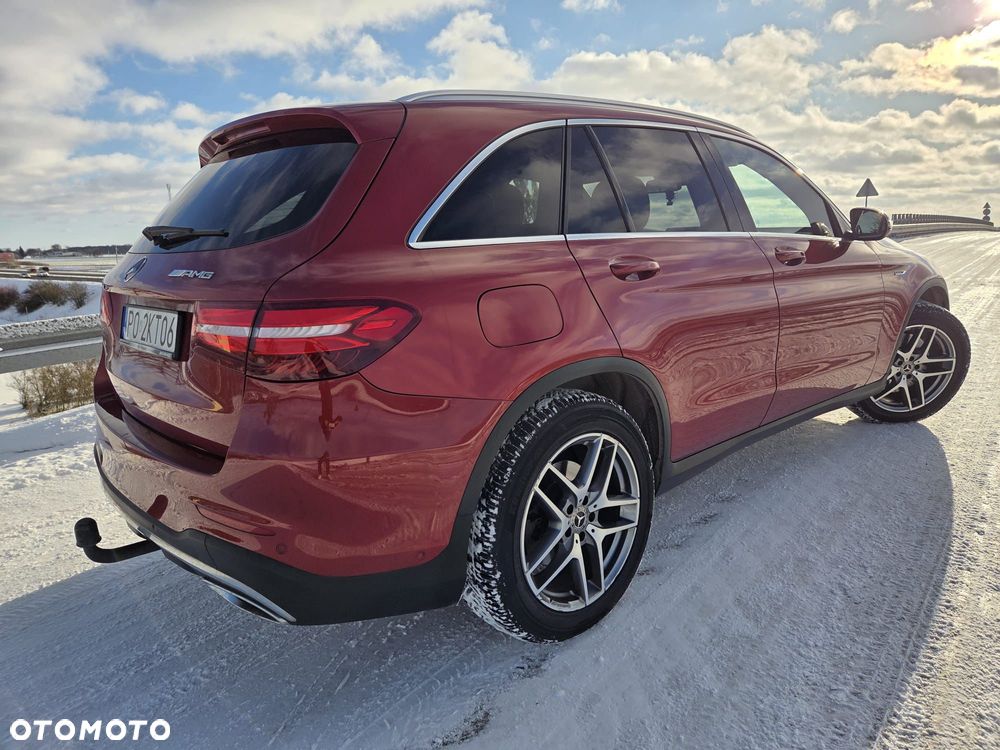 Mercedes-Benz GLC - 12