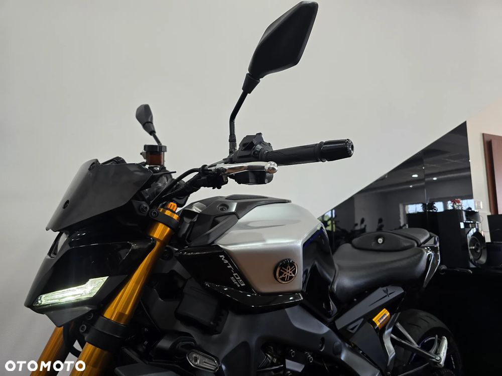 Yamaha MT - 6