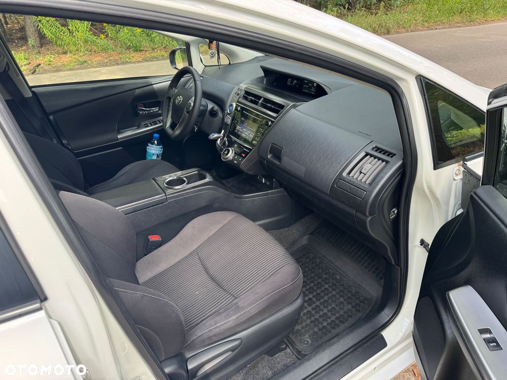 Toyota Prius+ - 11