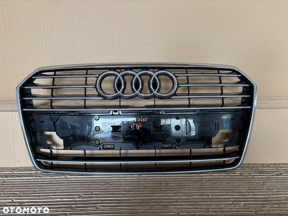 Audi A7 4G8 lift  14-17 Grill , Atrapa - 1