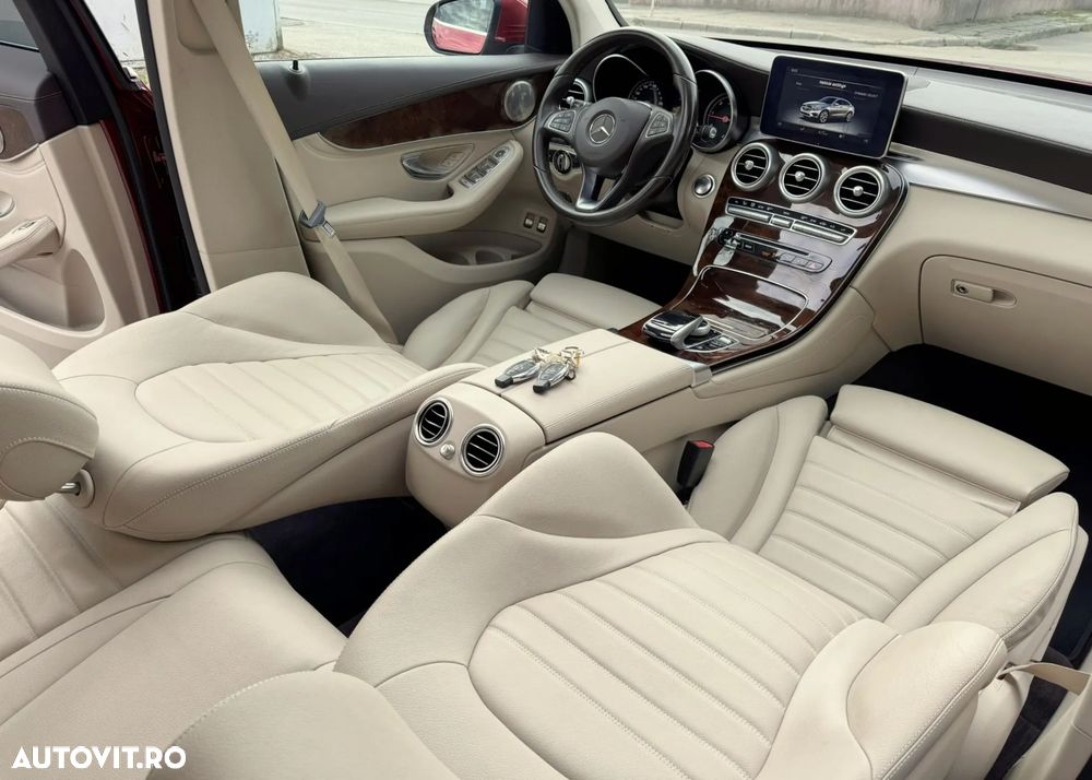Mercedes-Benz GLC Coupe 250 d 4Matic 9G-TRONIC Exclusive - 28