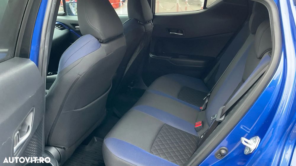 Toyota C-HR 2.0 HSD 184 CP 4x2 CVT C-ult Style bi-tone - 16