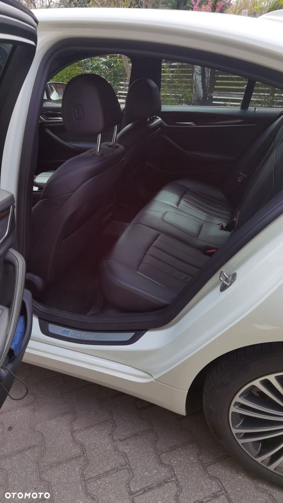 BMW Seria 5 530e iPerformance - 8