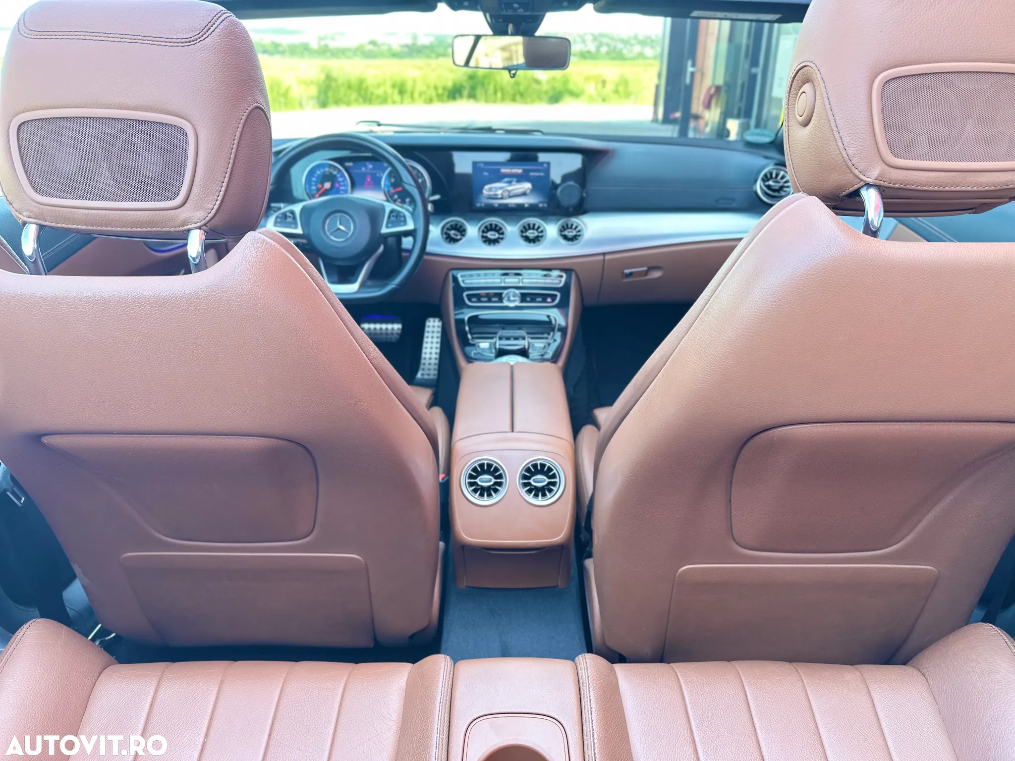 Mercedes-Benz E - 20