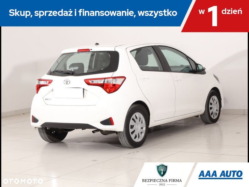 Toyota Yaris - 6