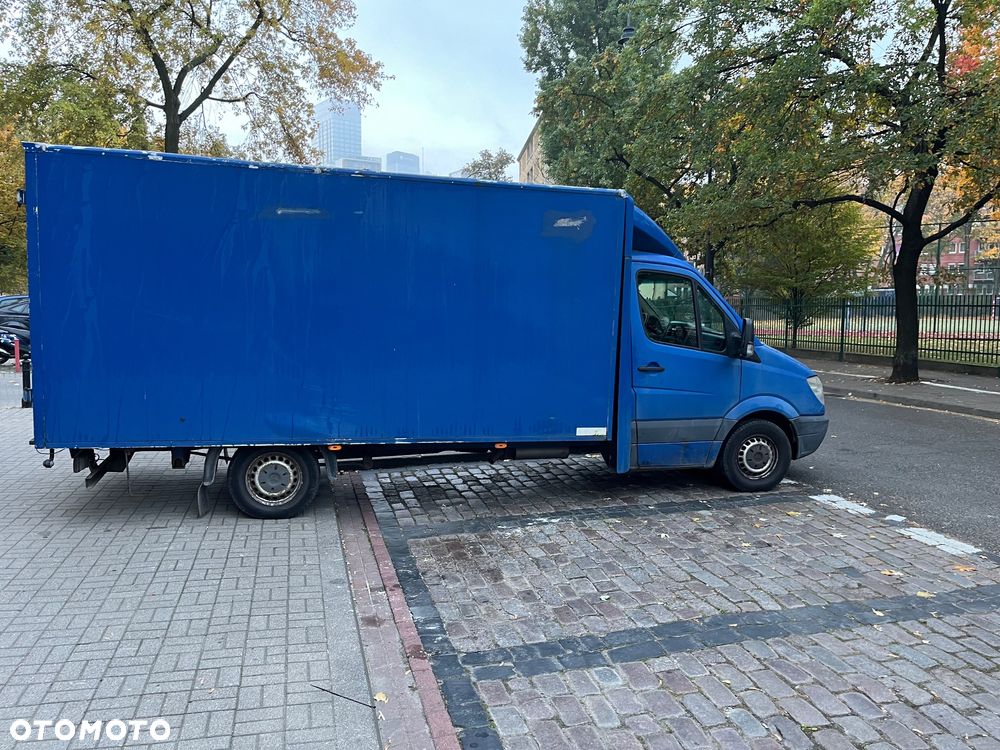 Mercedes-Benz Sprinter - 7