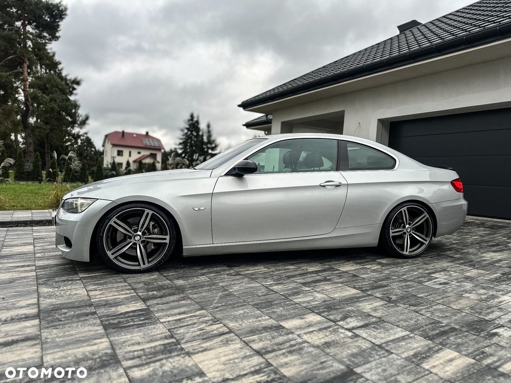 BMW Seria 3 335i - 3