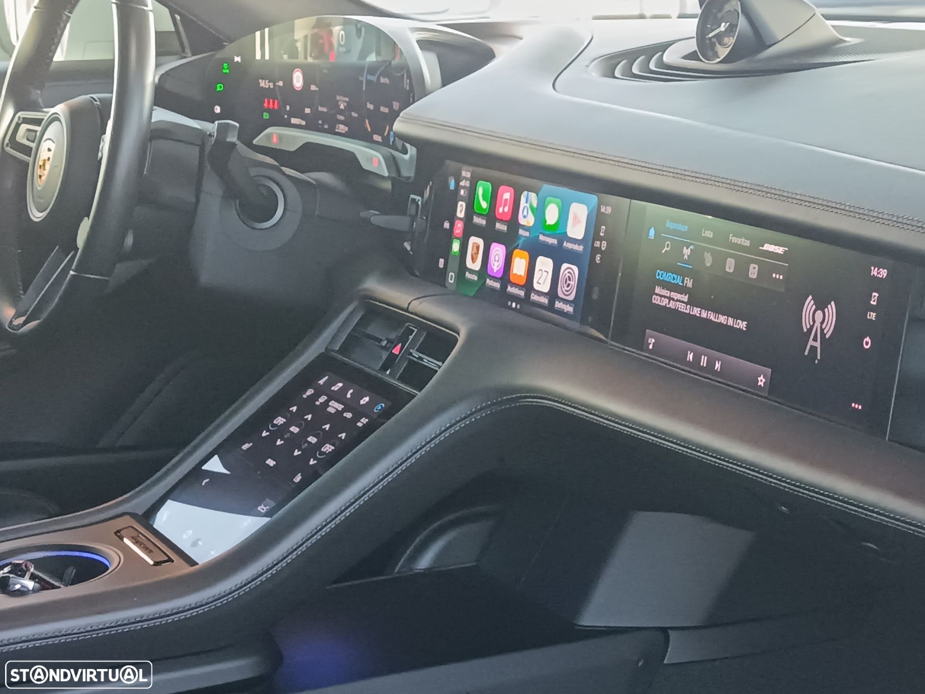 Porsche Taycan Turbo - 28