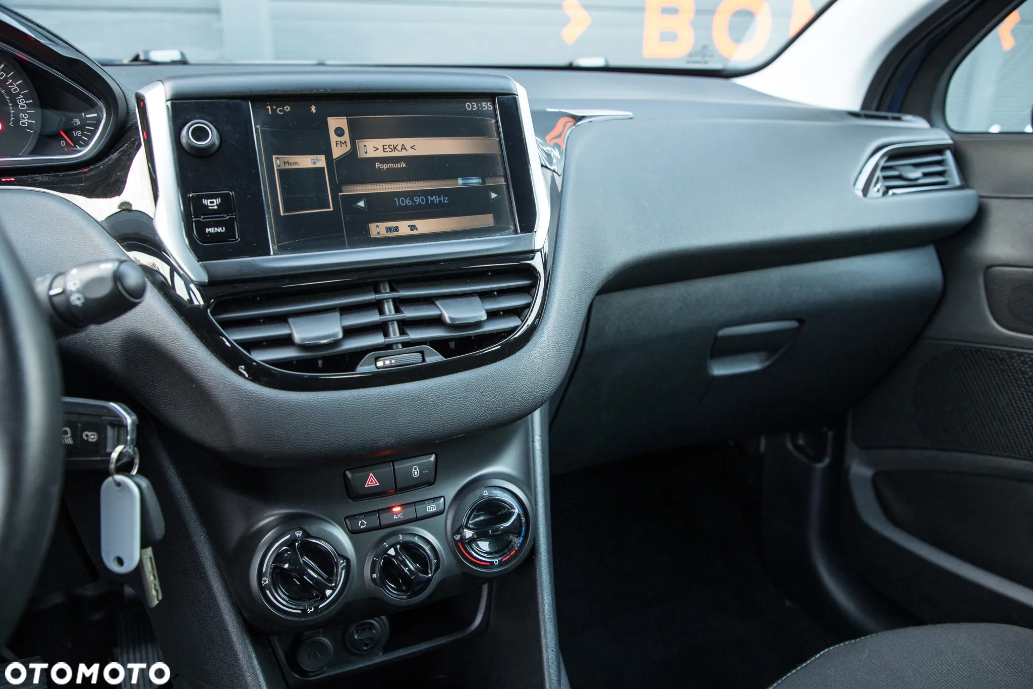 Peugeot 208 - 20