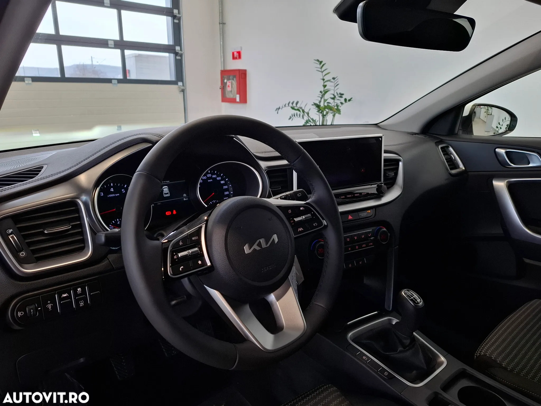 Kia XCeed 1.5 T-GDI 6MT City - 14