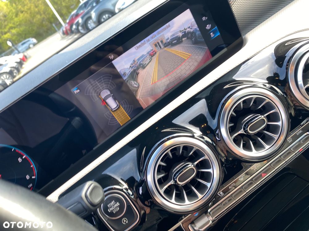 Mercedes-Benz CLA 200 d 8G-DCT Special Edition - 38