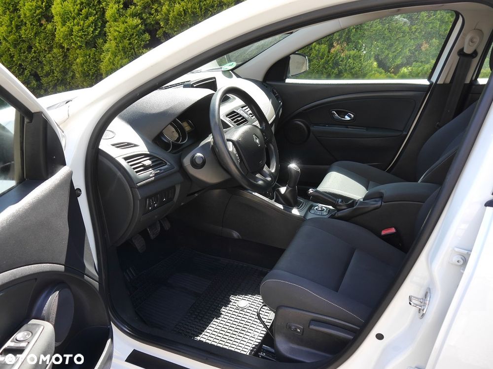 Renault Megane 1.6 16V 100 TomTom Edition - 11