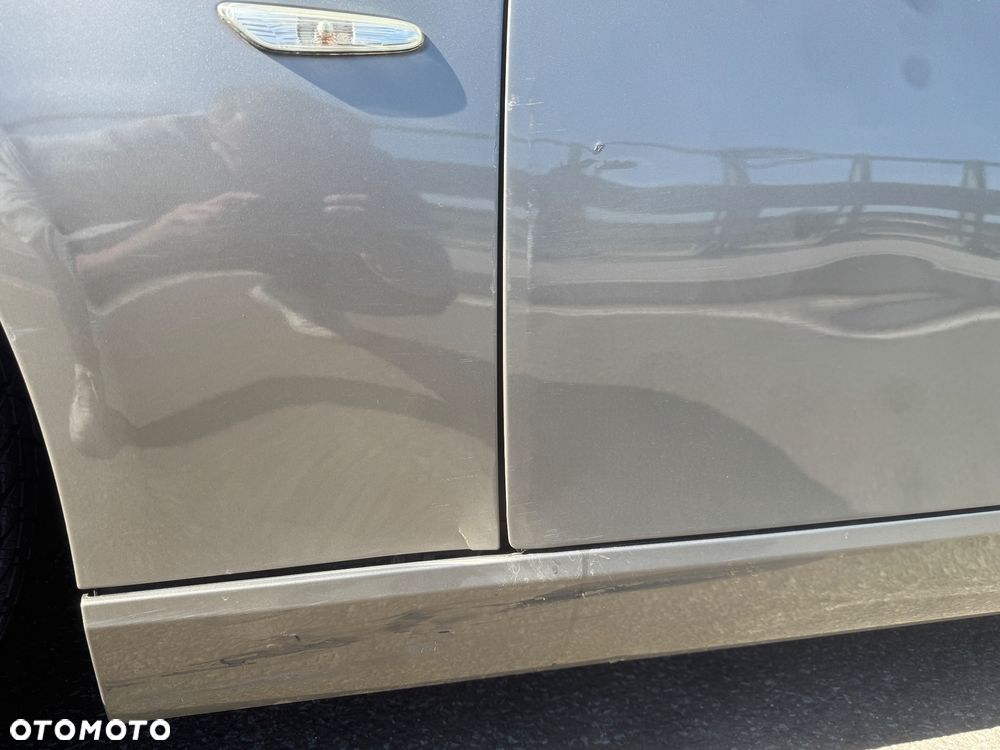 BMW Seria 3 320i - 24