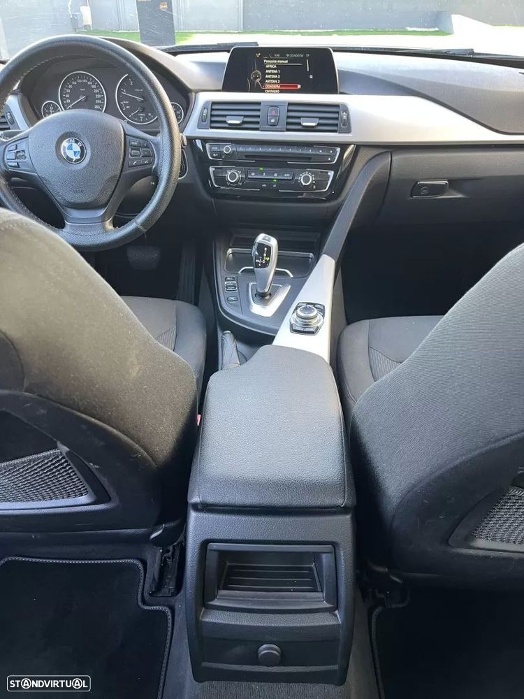 BMW 320 d Touring Aut. M Sport - 49