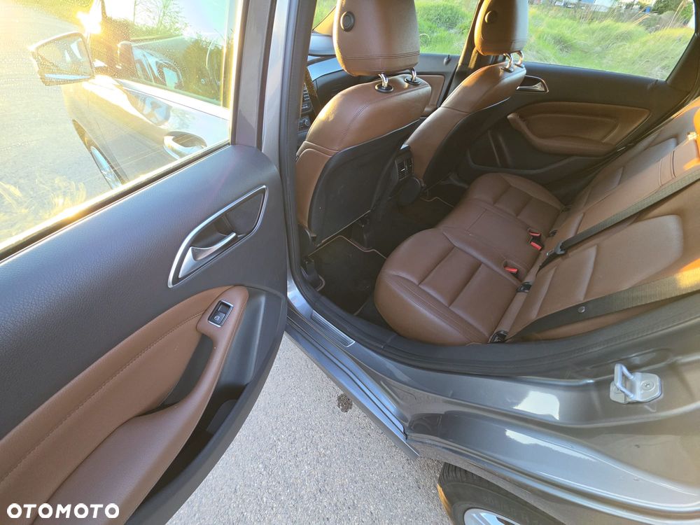 Mercedes-Benz Klasa B - 11