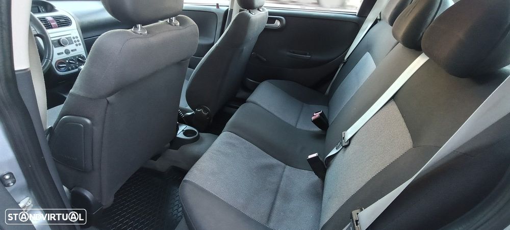 Opel Corsa 1.2 Twinport Silver Plus - 8