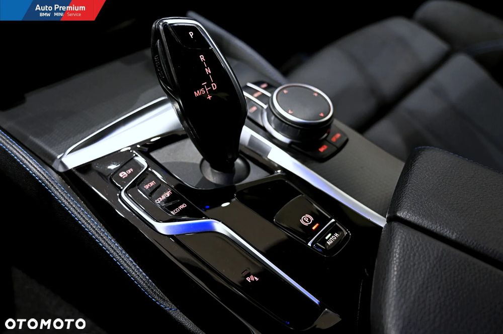 BMW Seria 5 520d xDrive M Sport sport - 10