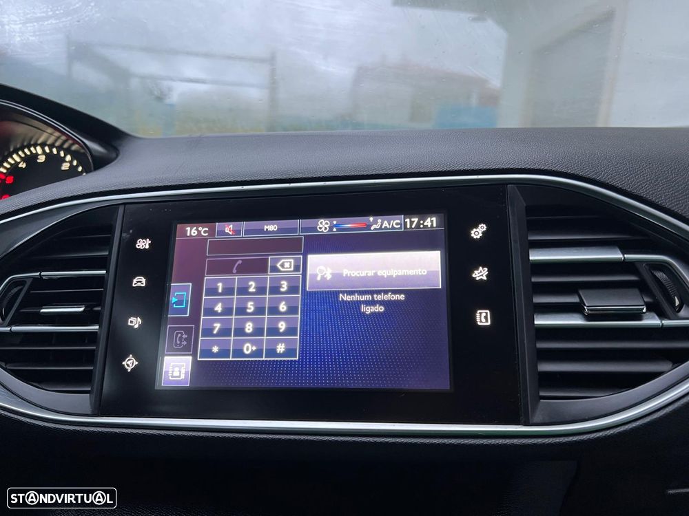 Peugeot 308 1.6 BlueHDi Allure - 21