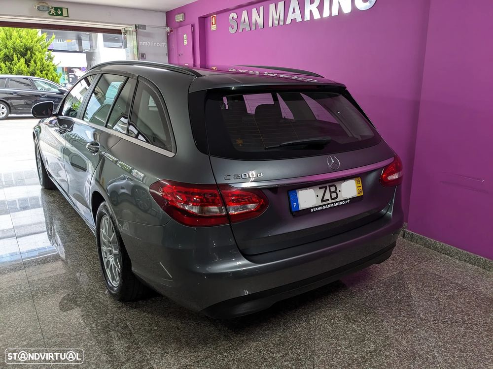 Mercedes-Benz C 200 - 3