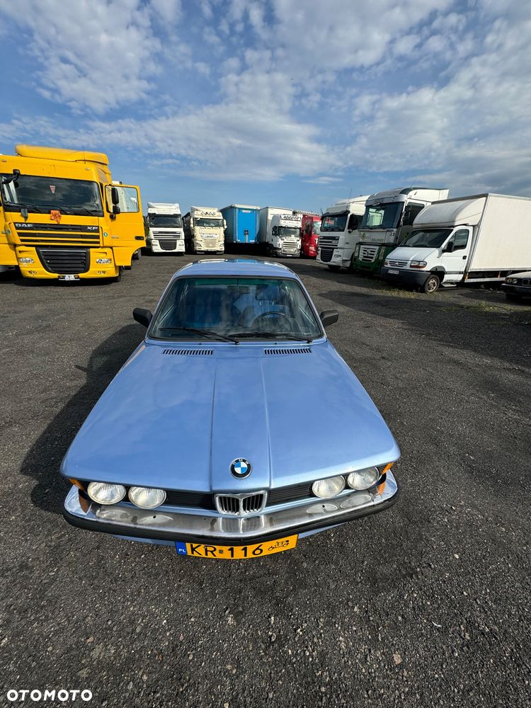 BMW Seria 3 323i - 4