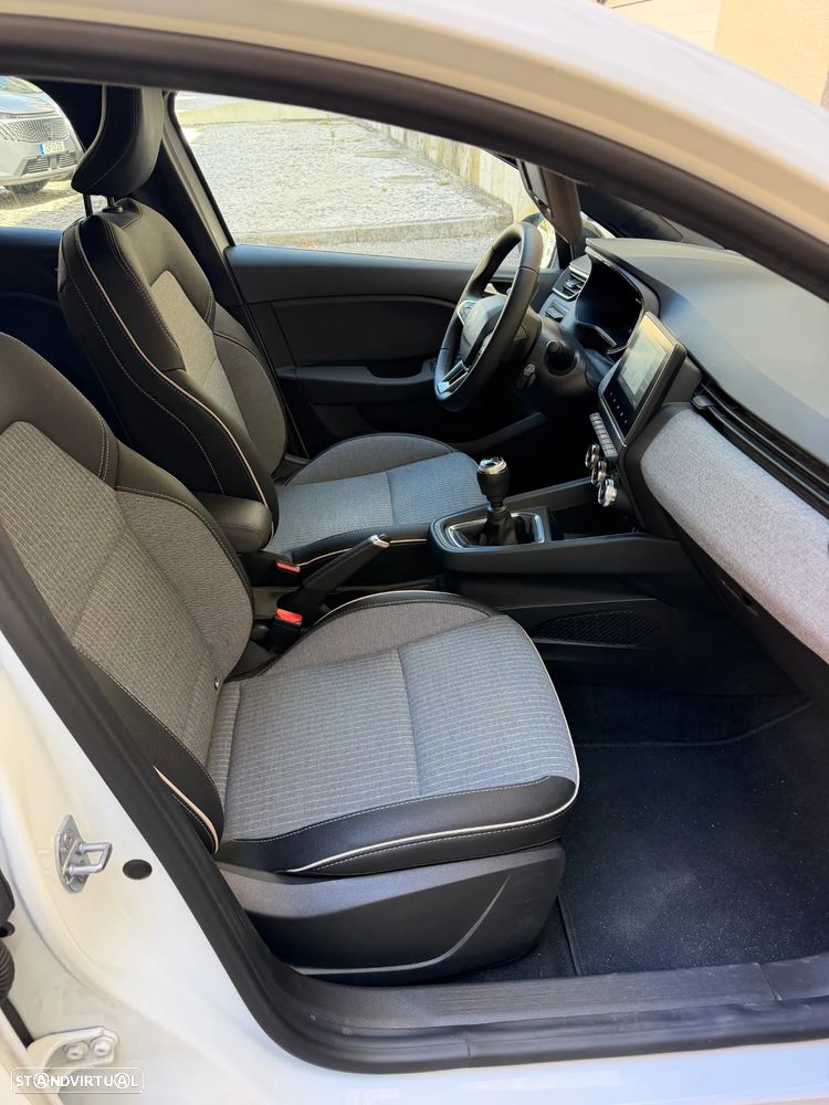 Renault Clio 1.0 TCe Techno - 12