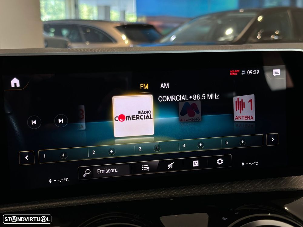 Mercedes-Benz A 180 CDI 7G-DCT AMG Line - 23