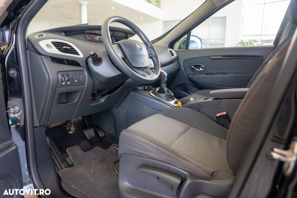 Renault Scenic - 15