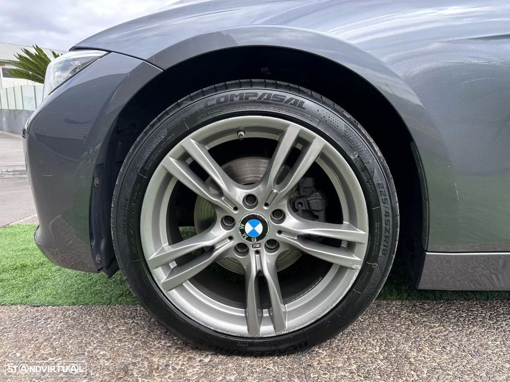 BMW 320 d Auto Line Sport - 20