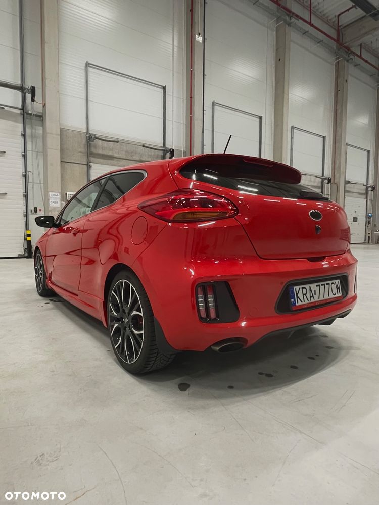 Kia ProCeed 1.6 T-GDI GT XL - 3