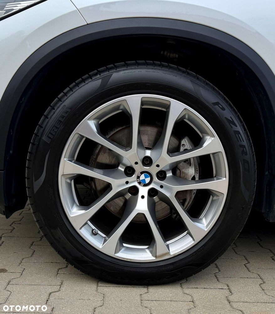 BMW X5 xDrive30d mHEV - 12