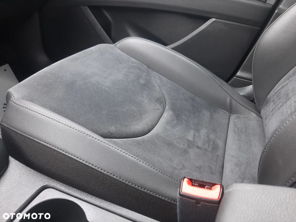 Seat Leon 1.6 TDI ECOMOTIVE Style - 28