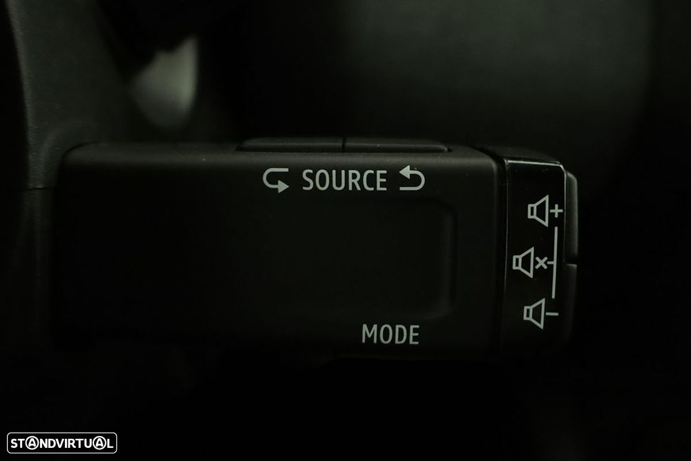 Renault Clio 1.0 TCe Evolution Bi-Fuel - 19