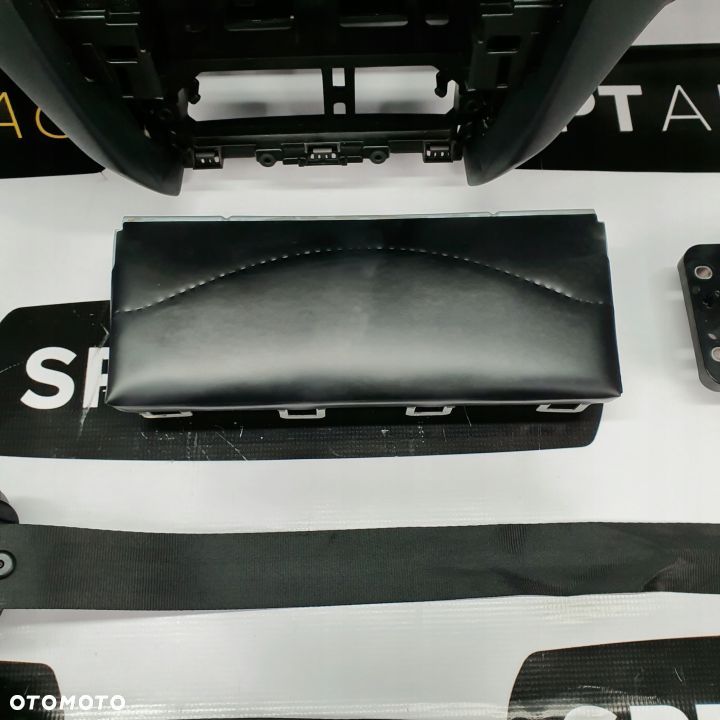 SKODA OCTAVIA III 3 5E0 LIFT DESKA ROZDZIELCZA KONSOLA KOKPIT PULPIT PODUSZKI AIRBAG AIR BAG PASY KIT SET - 7